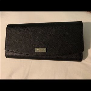 Black Kate Spade Wallet *BRAND NEW*